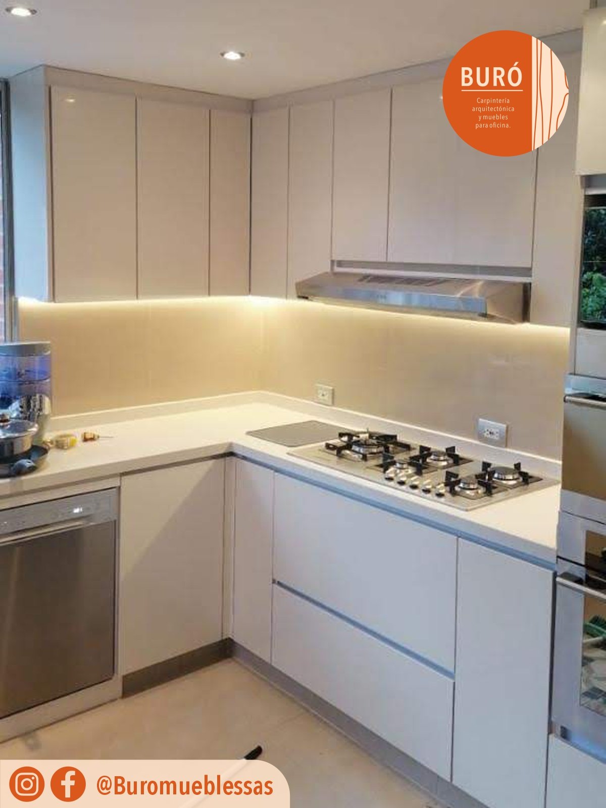 Cocina en U 0.11.jpg